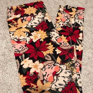 TC Tall and Curvy Lularoe Christmas Leggings